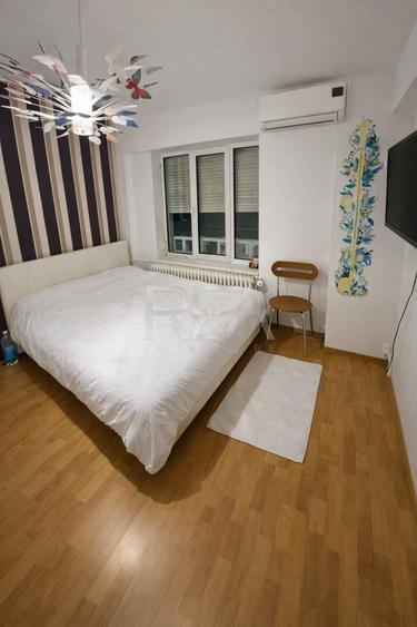 3 camere Calea Călărașilor decomandat,inst. schimb.,parcare,an 1996 - 2