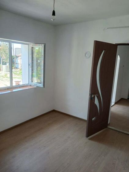 Vand casa in comuna salard - 1