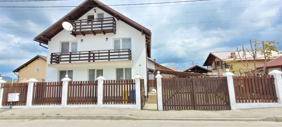 Casa cu 4 camere in comuna Cristian - 1