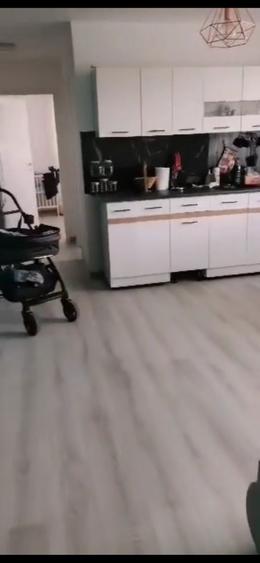 Apartament de vanzare - 7