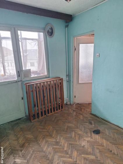 De vanzare apartament cu 2 camere, et.4 zona Piata Sarbilor - 4