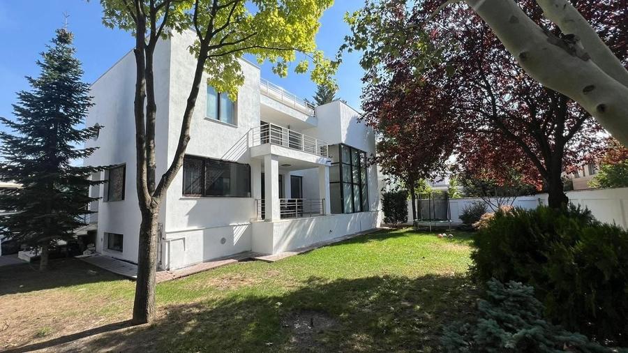 VILA INDIVIDUALA IANCU NICOLAE - 1