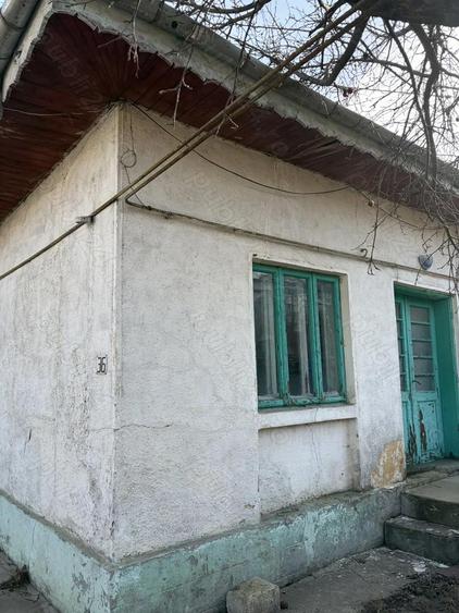 Vand casa batraneasca str Crinilor 36 - 2