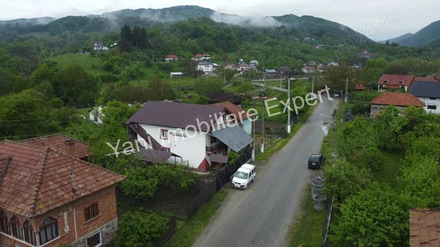 Casa de vacan?a pensiune de vanzare in comuna Salatrucu ( Valea Topologului), Jude? Arge?. - 10