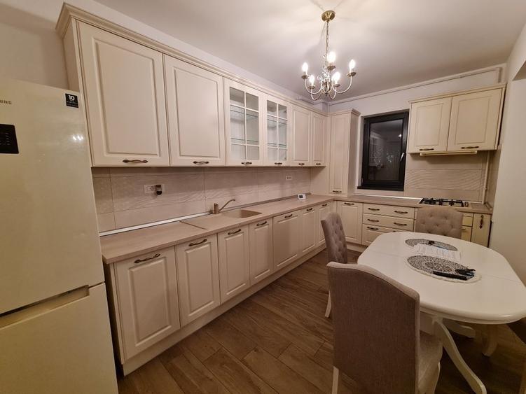 Bloc boutique / 3 camere complet mobilat si utilat - 5