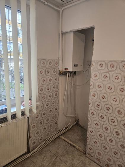 Ap 3 camere spatiu comercial in acte - 6