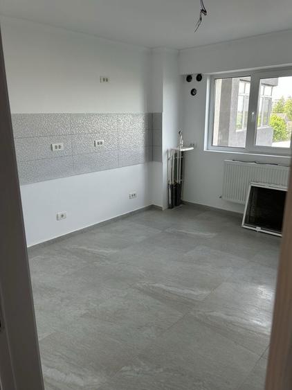 Apartament nou,3 camere - 4