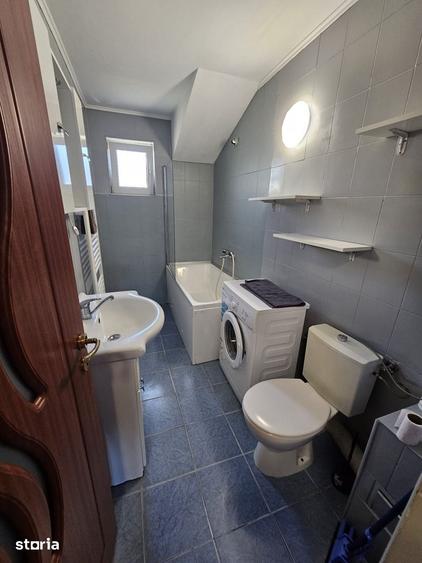 Apartament cu 3 camere în Florești