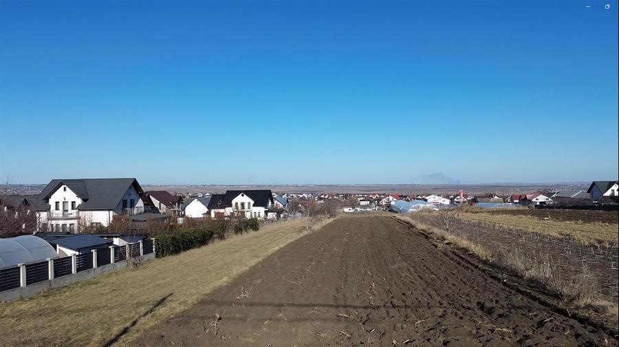 Teren Intravilan 2350 mp Ipotesti De vanzare 0727817187 - 2