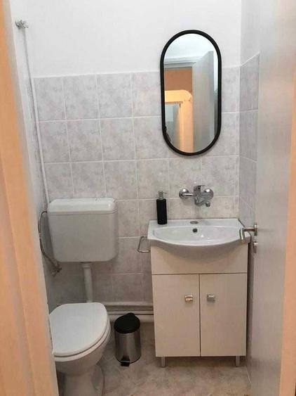 Inchiriez apartament 3 camere SEMICENTRAL - 5