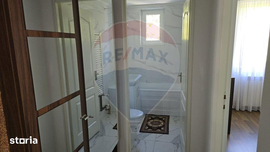 Apartament cu 3 camere de inchiriat str Calarasi nr 3 Radauti - 11