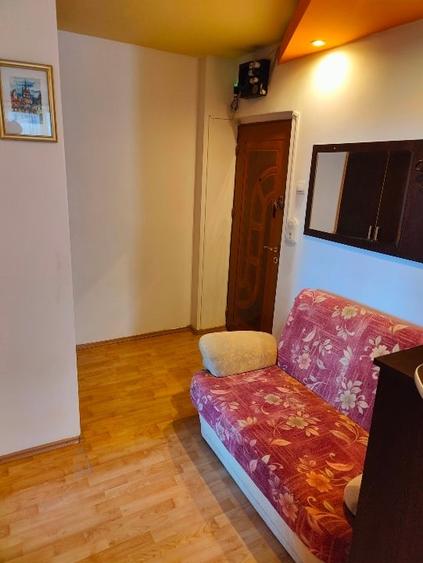 Închiriez apartament 3 camere Calea București Brașov - 9