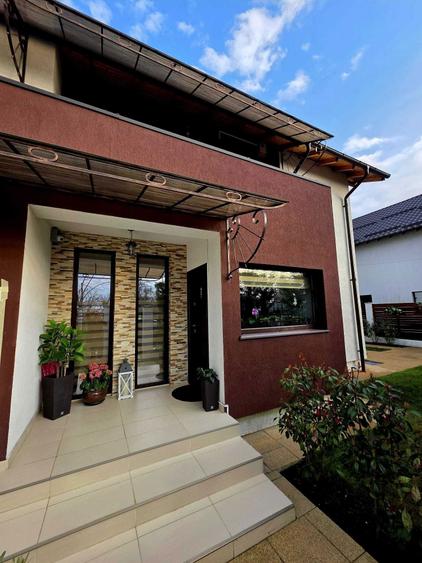 VAND CASA tip duplex P+1, Valea Voievozilor , LA 3 KM DE Targoviste - 8