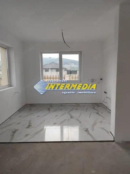 Casa Noua pe un nivel cu 4 camere cu terasa si toate utilitatile - 7