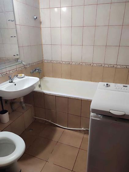 Inchiriez garsoniera Vitan - 9