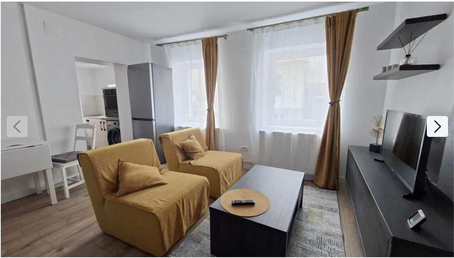 Garsoniera la casa Schei renovata cu curte Petfriendly - 3