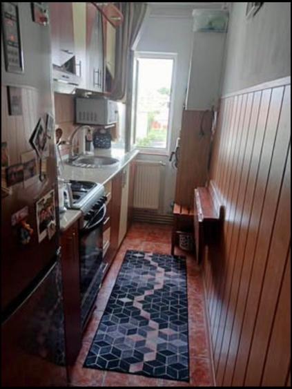 Apartament de vanzare - 4