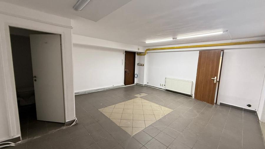 Comision 0! Spatiu multifunctional, 149 mp, zona UMF str Sighisoarei - 10