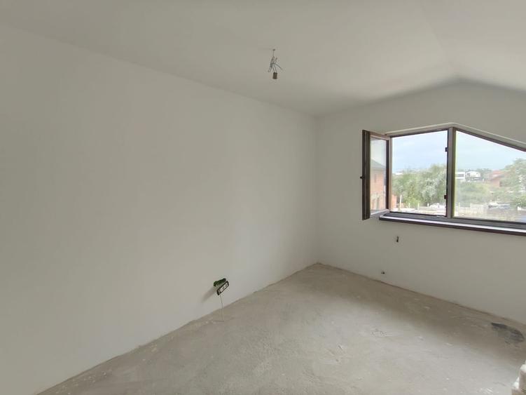 Casa 5 Camere, 385 mp Teren, 10 Min Blv 1 Mai - 7