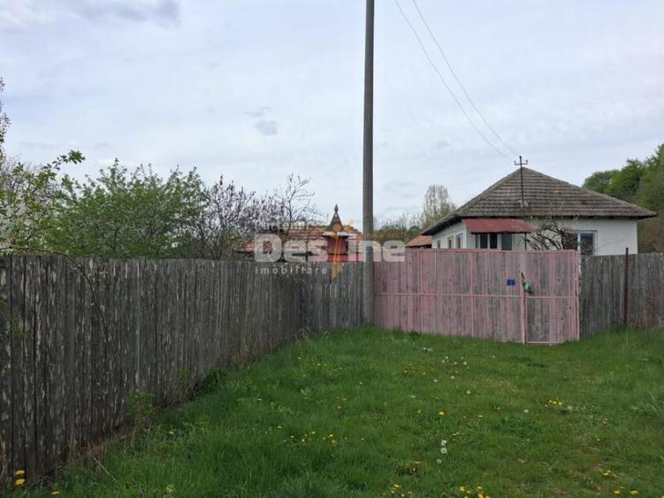 Casa renovata complet, 3068 mp teren, langa Manastirea - 2
