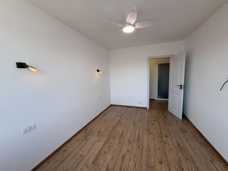 Apartament cu 2 camere decomandat în Titan — fotografia 3