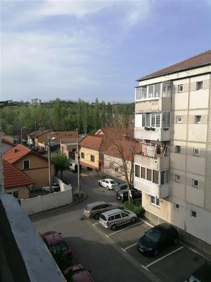 Reco Apartament 3 camere decomandat zona Dragos Voda - 2