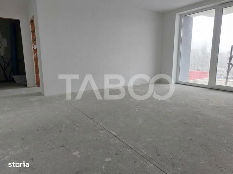 Apartament 91 mp 3 dormitoare 2 bai terasa loc parcare etaj 2 Cisnadie - 10