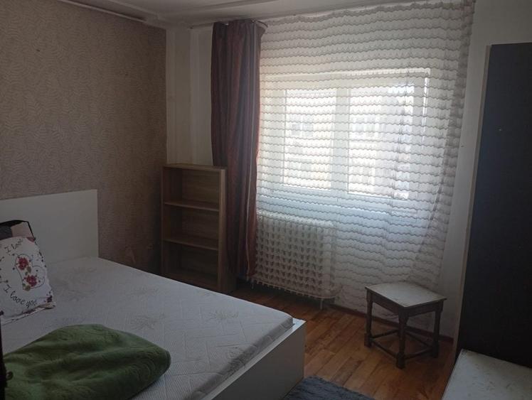 Inchiriez apartament 2 camere - 3