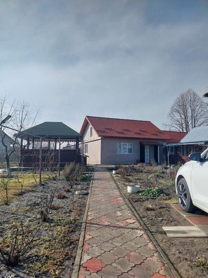 Casă de vânzare - 3