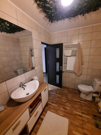 FARA COMISIOANE casa cu 4 camere P+1+pod mobilata utilata elegant merita vazuta - 31