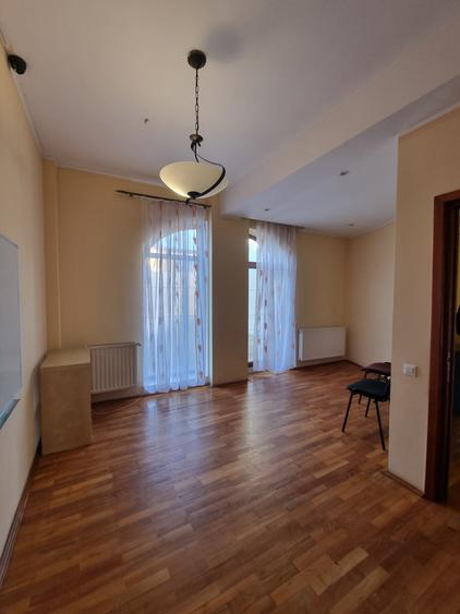 Vila - Parcul Carol - 13 Camere - Pretabil Gradinita - Autorizata - 11