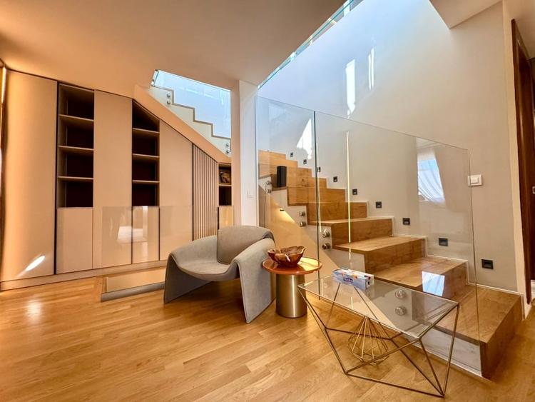 Casa Individuala , 4 Camere, 210 MP, Andrei Muresanu - 9