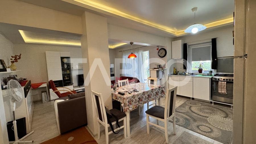 Apartament superb cu 4 camere mobilat utilat 80mpu balcon Vasile Aaron - 17