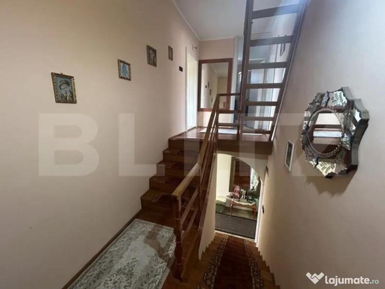 Casa cu 4 camere zona Rogerius - 5