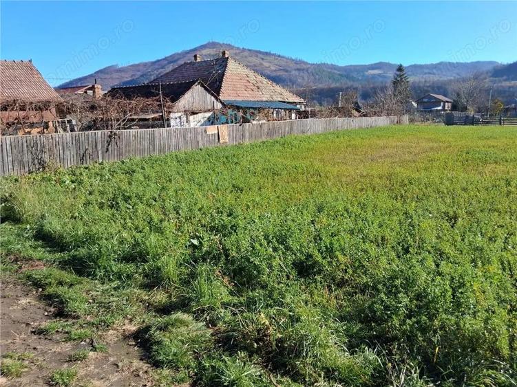 Teren intravilan Stejaru, 1700mp - 1