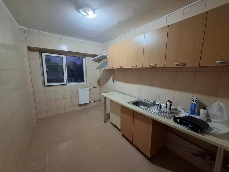 3 Camere | 2 Bai | Spatios | Luminos | Mutare Imediata | - 8