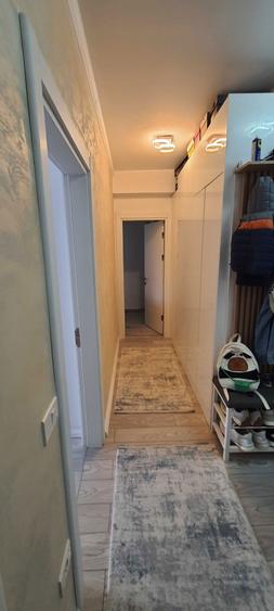 Apartament 2 camere 68mp Tractorul Coresi - 2