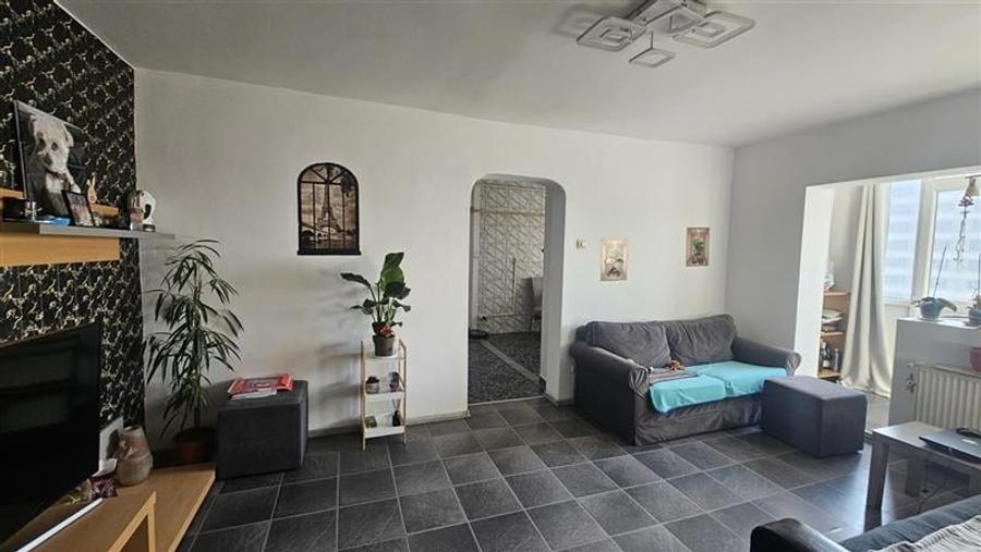 Berceni- Metrou Piata Sudului, apartament 4 camere, centrala proprie, bloc reabi - 1