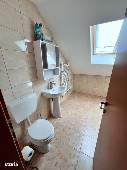 Apartament cu 4 camere decomandat în Andrei Mureșanu