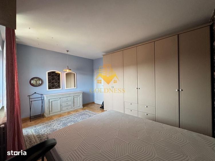 Apartament cu 3 camere în Semicentral