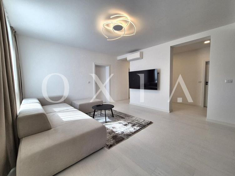 Apartament cu 3 camere decomandat, mobilat în Dumbrăvița