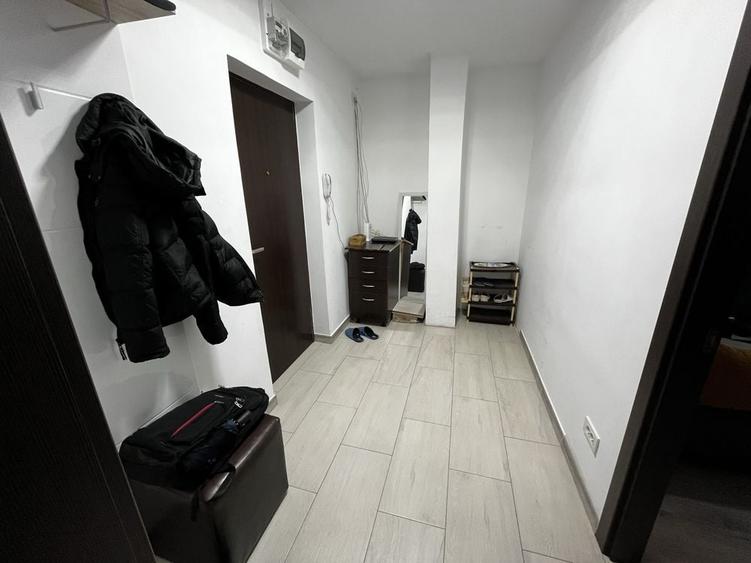 Apartament cu 2 camere decomandat în Colentina