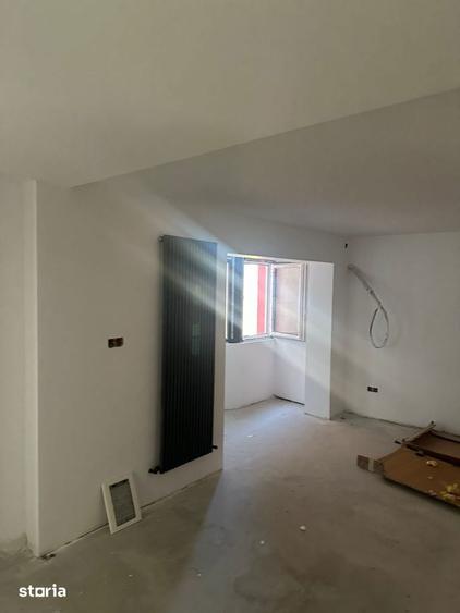 Apartament cu 3 camere în Ultracentral