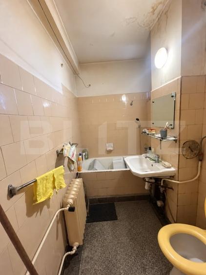 Apartament cu 2 camere semidecomandat, mobilat în Rogerius