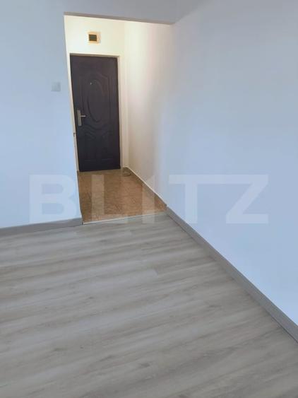 Apartament 2 camere, semidecomandat, 34 mp, zona Sud Est - 2