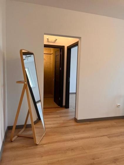 Apartament cu 2 camere semidecomandat în Domenii