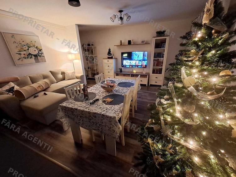 Apartament cu 3 camere decomandat în Florești