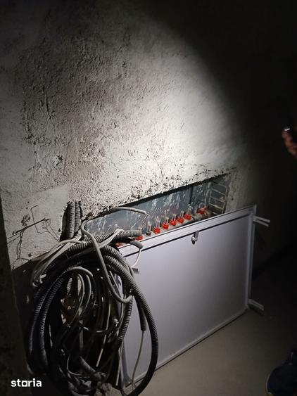 Casă cu Teren 1290 Mp în Central