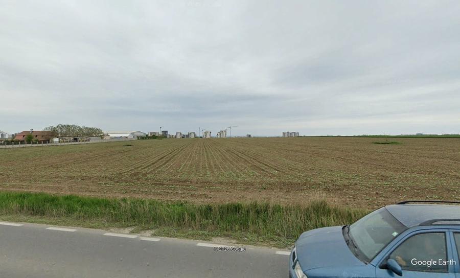 Teren Construcții extravilan de 18000 mp, în Periferie