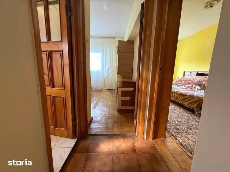 Apartament cu 3 camere decomandat în Nănești